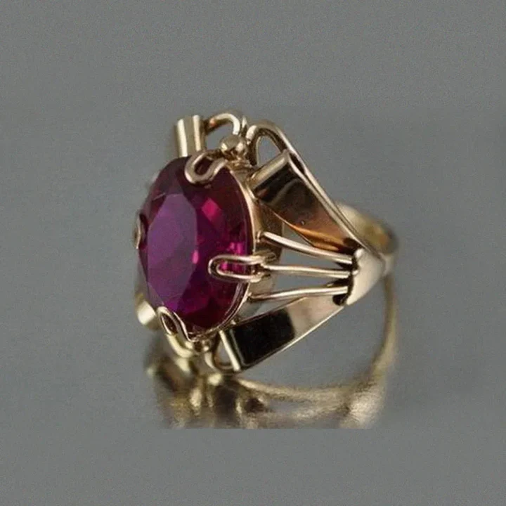 Anillo vintage de oro con cristal de granate