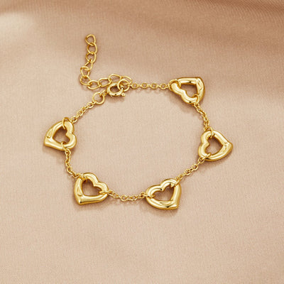 Pulsera "Hilo de Corazones"